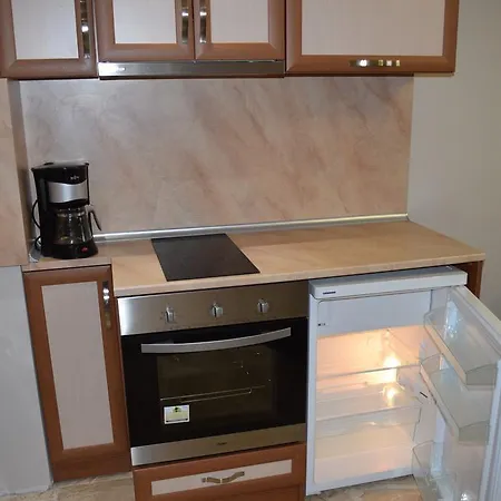 Angelina Apartman *
